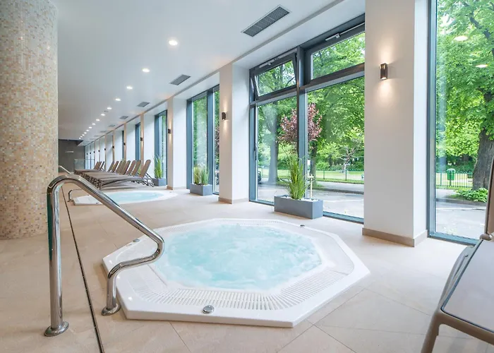 A215 - Parking Bawialnia Basen Fitnes W Cenie - Nadmorskie Tarasy - Apartament *