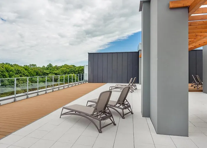 A215 - Parking Bawialnia Basen Fitnes W Cenie - Nadmorskie Tarasy - Apartament