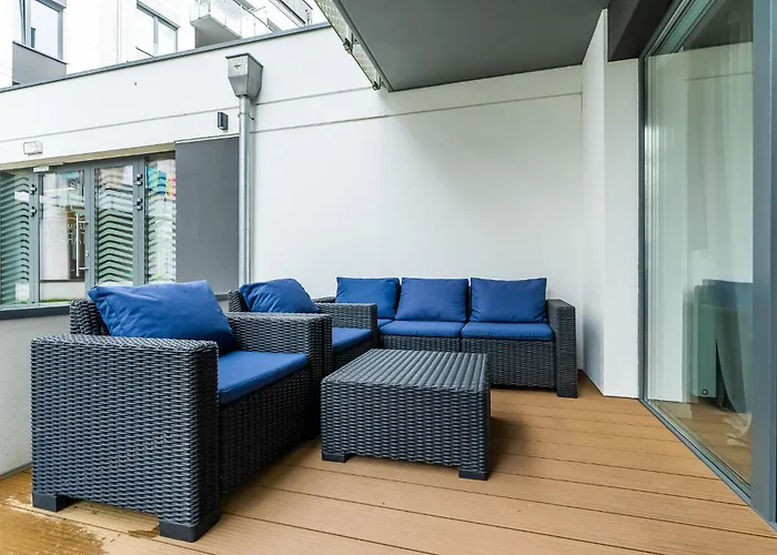 A215 - Parking Bawialnia Basen Fitnes W Cenie - Nadmorskie Tarasy - * Kołobrzeg