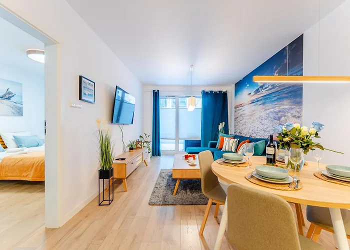 A215 - Parking Bawialnia Basen Fitnes W Cenie - Nadmorskie Tarasy - * Kołobrzeg